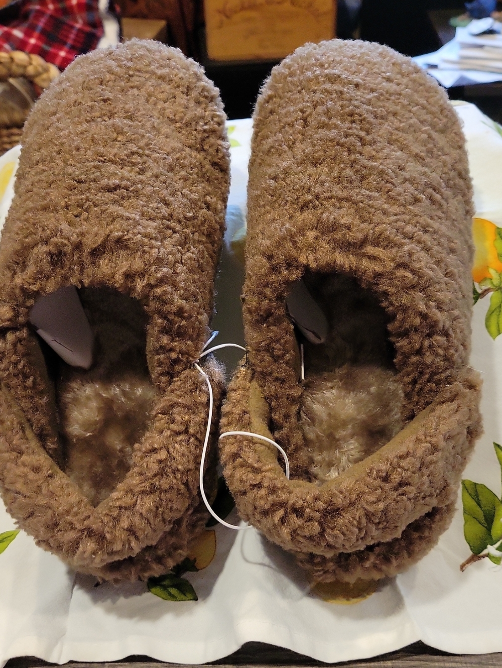 Ughh Dupe,"Sugar Slide",sz.L (8-9) Fits Like A 9/  Hickory,NWT